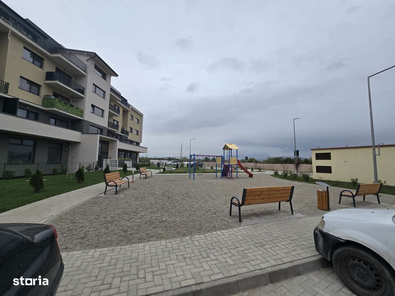 APARTAMENT 3 Camere decomandat 2 balcoane-12