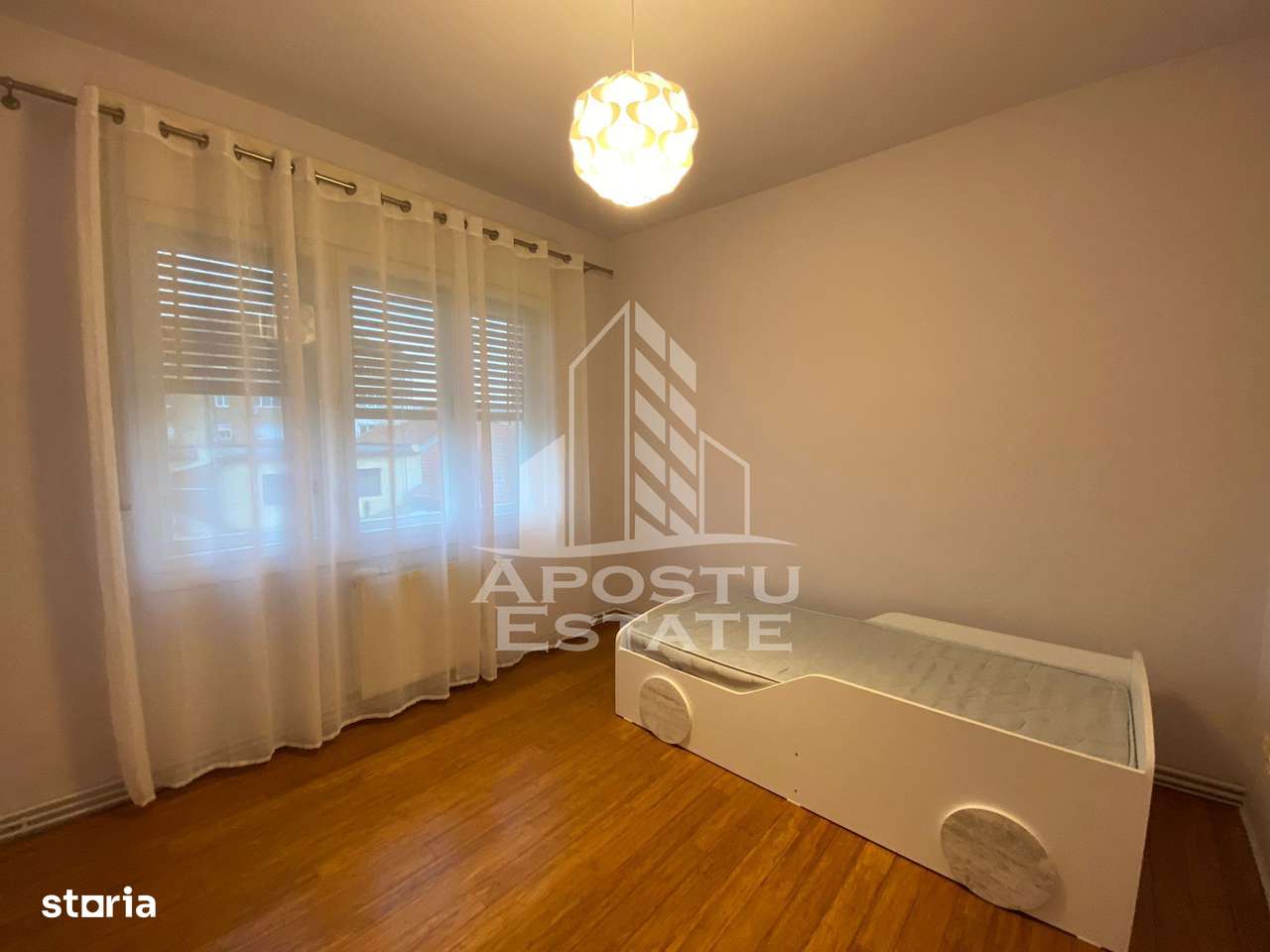 Apartament 4 camere, centrala proprie, zona Complexului Studentesc - Imagine principală: 5/14