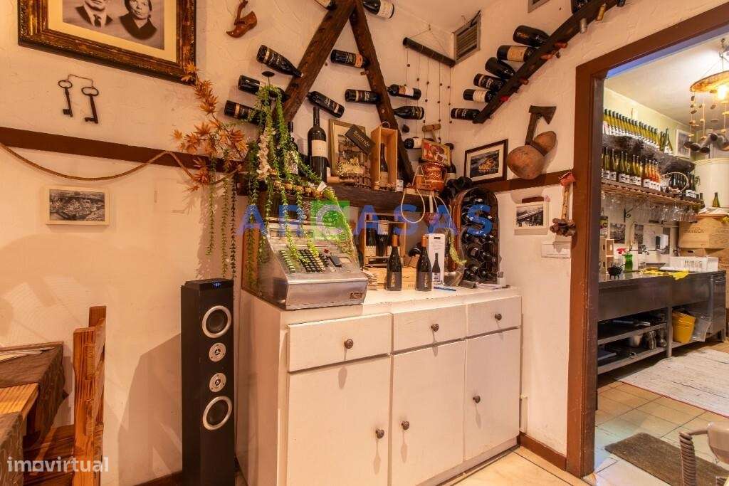 Trespasse de Restaurante Tradicional no Porto: Poveiros, Passos Manuel-14