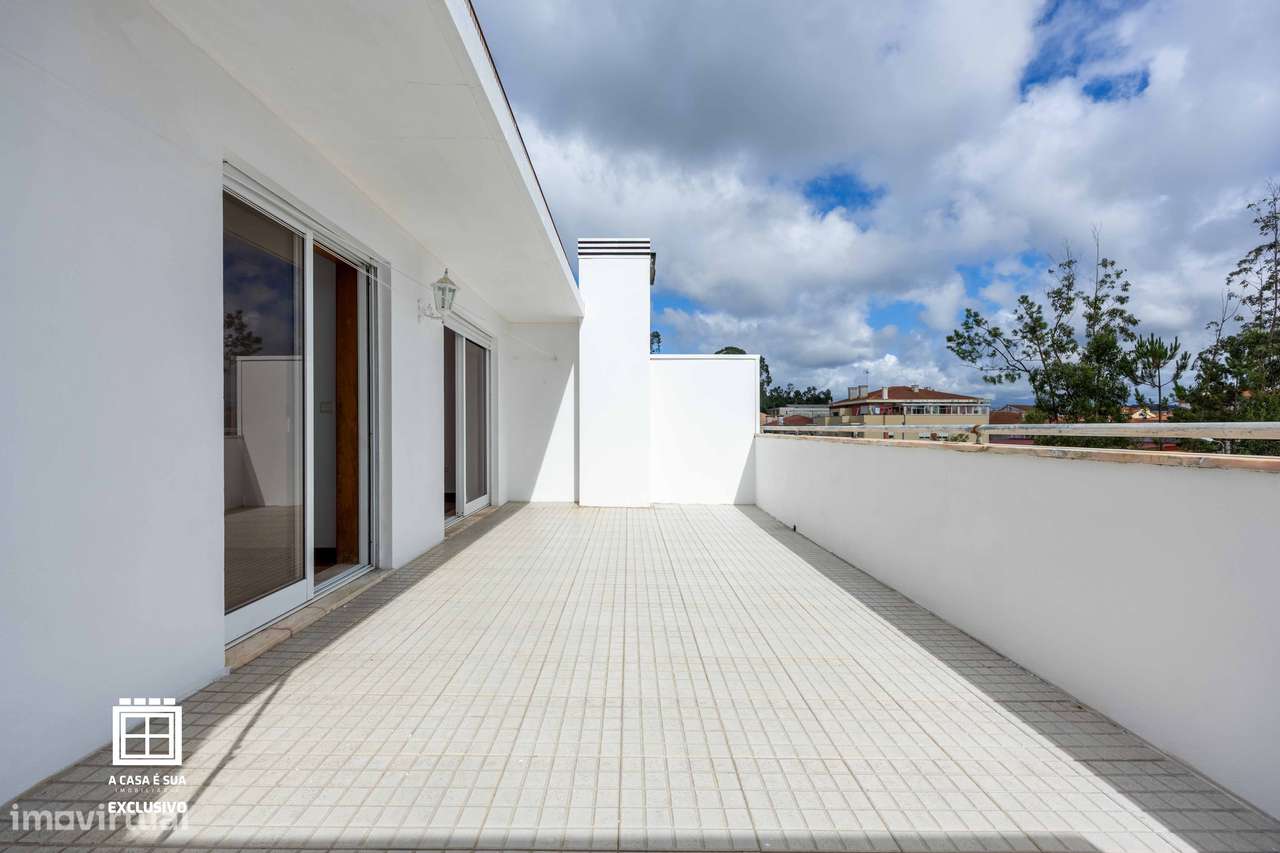 Andar Moradia T4 duplex c área total 213 m2 em São João de Ver - Feira-23