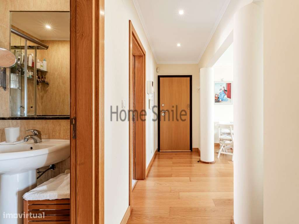 T2 . CONDOMÍNIO COM PISCINA. VISTA MAR. GARAGEM-8