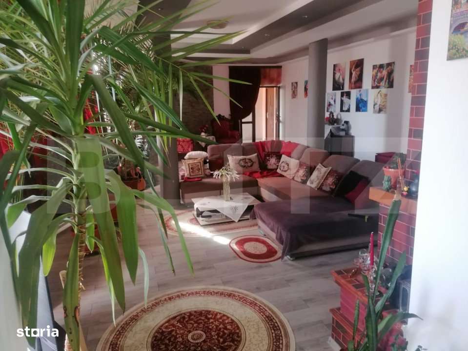 Casa cu arhitectura deosebita, iaz, panouri solare, 370mp, zona Adanca - Imagine principală: 5/8