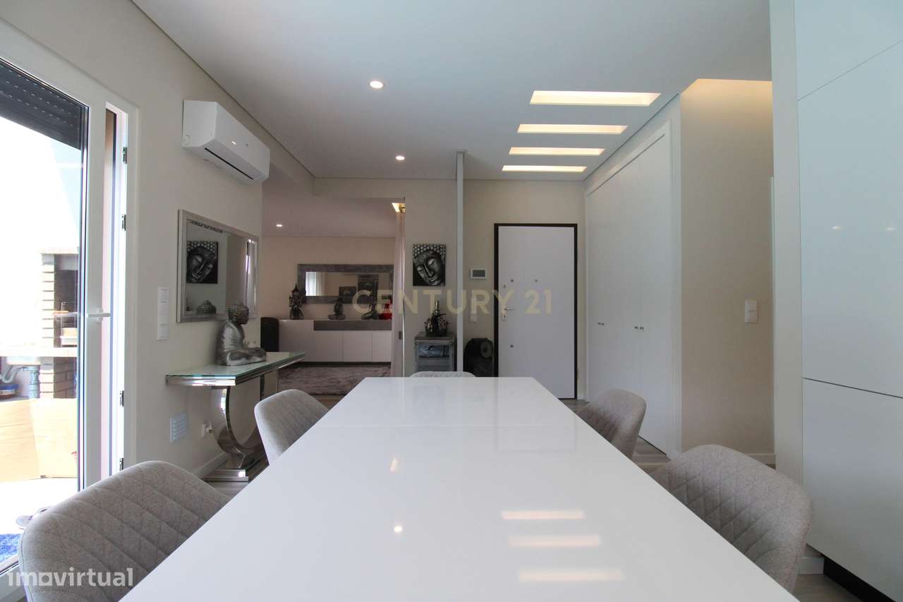 Moradia Térrea Isolada T3 com Piscina – Mobilada ou não  Excelente Loc - Grande imagem: 5/34