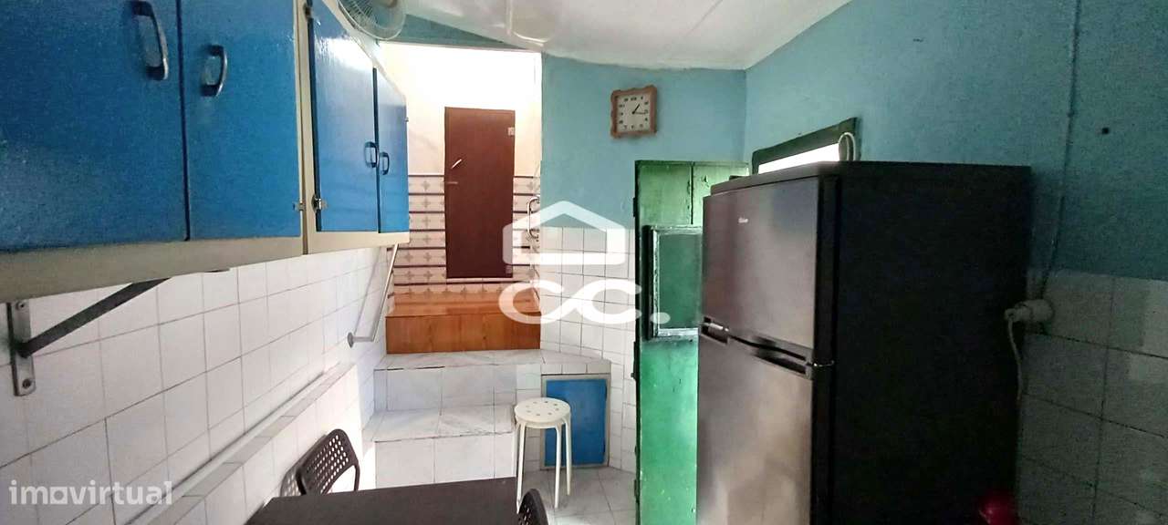 Moradia T1 com logradouro-13