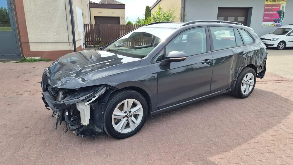 Volkswagen Golf VIII 2.0 TDI Life Plus 2023