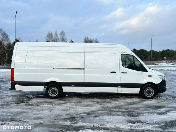 Mercedes-Benz Sprinter 317 CDI max XXL L3H2 L4H2 z Niemiec nawigacja kamer z Niemiec 2021 - 8