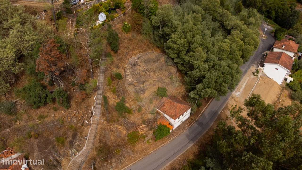 Moradia T2 para venda - Grande imagem: 2/14