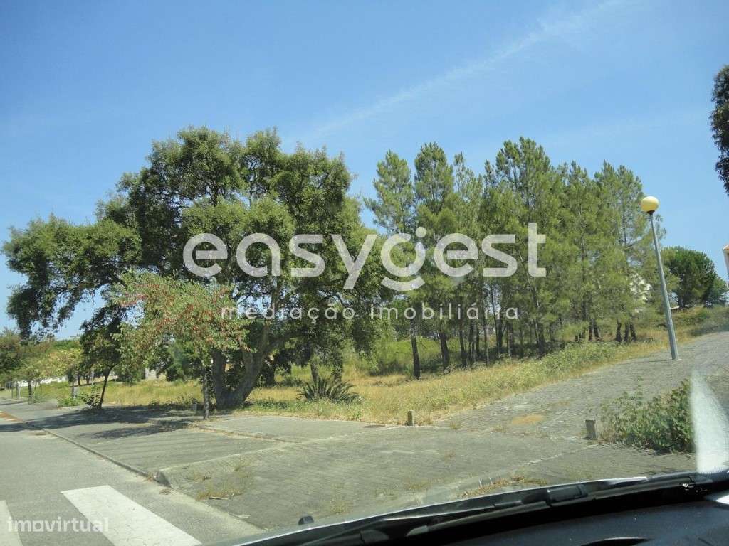 Imóvel de Banco - Lote de Terreno ena Urbanização Casal Vidigal - Grande imagem: 5/8