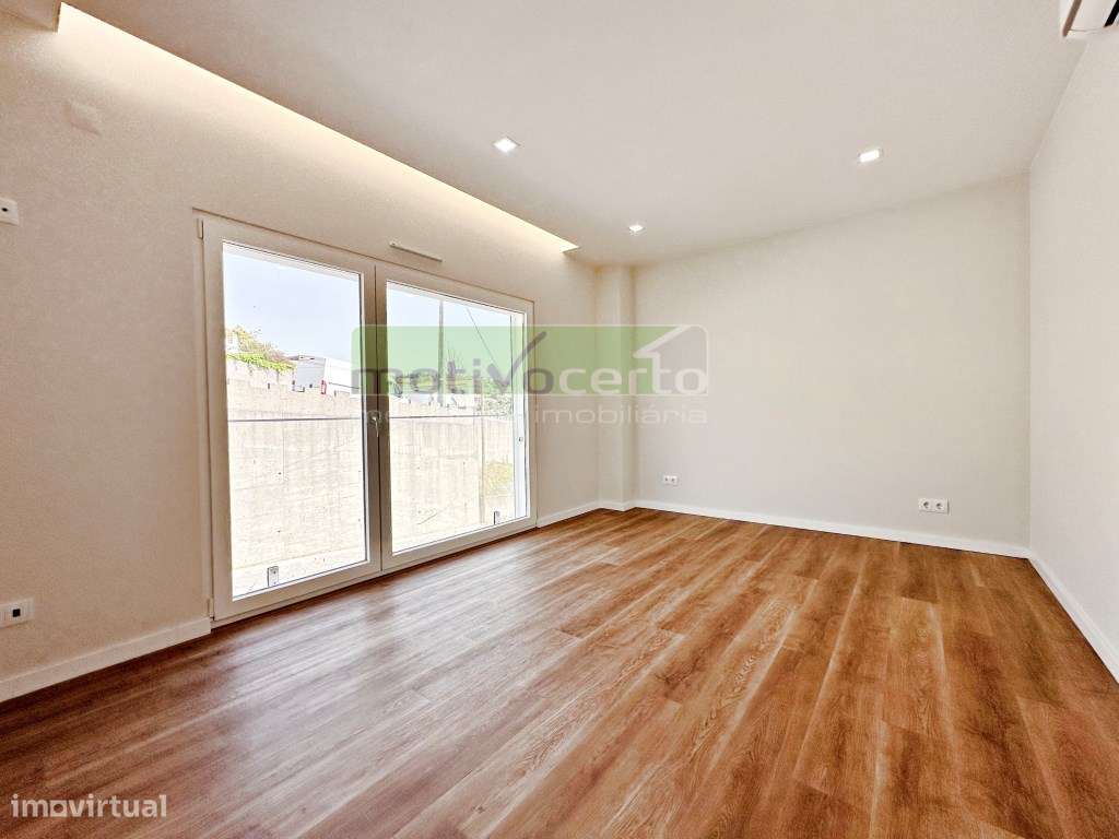 Nova Moradia T3 perto de Belas, Sintra. O Seu Refúgio de Conforto-15