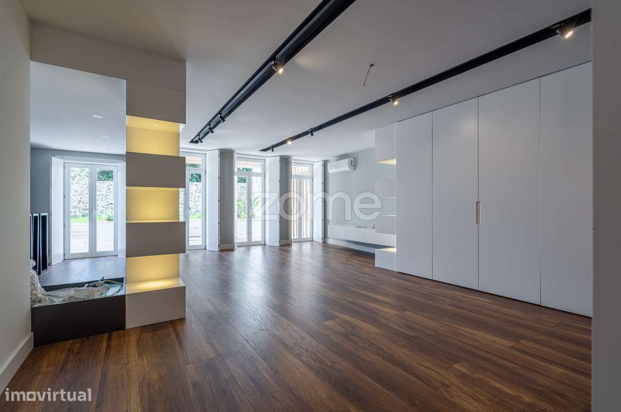 Apartamento T2 Novo C Logradouro Centro Historico De Viana