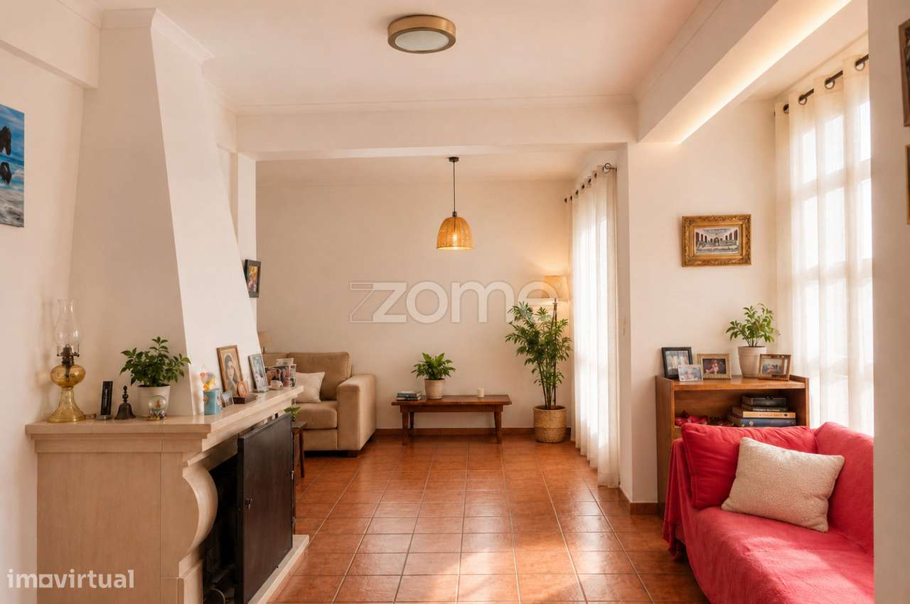 Apartamento T3 Espaçoso em Zona Nobre de Ponta Delgada