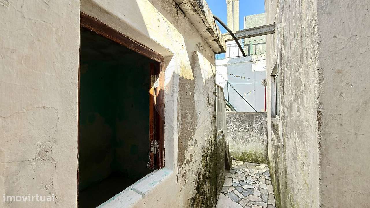 Moradia T2 para venda-23