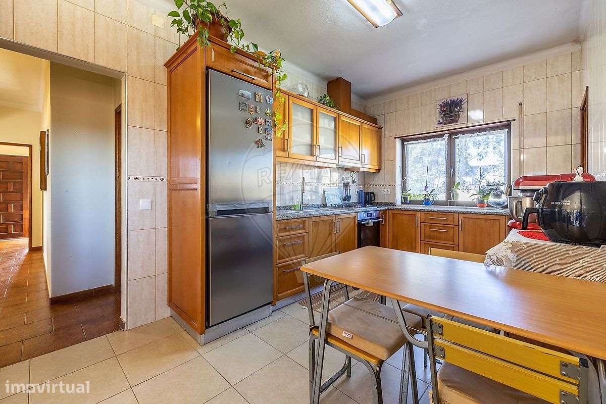 Moradia T4 para venda-10