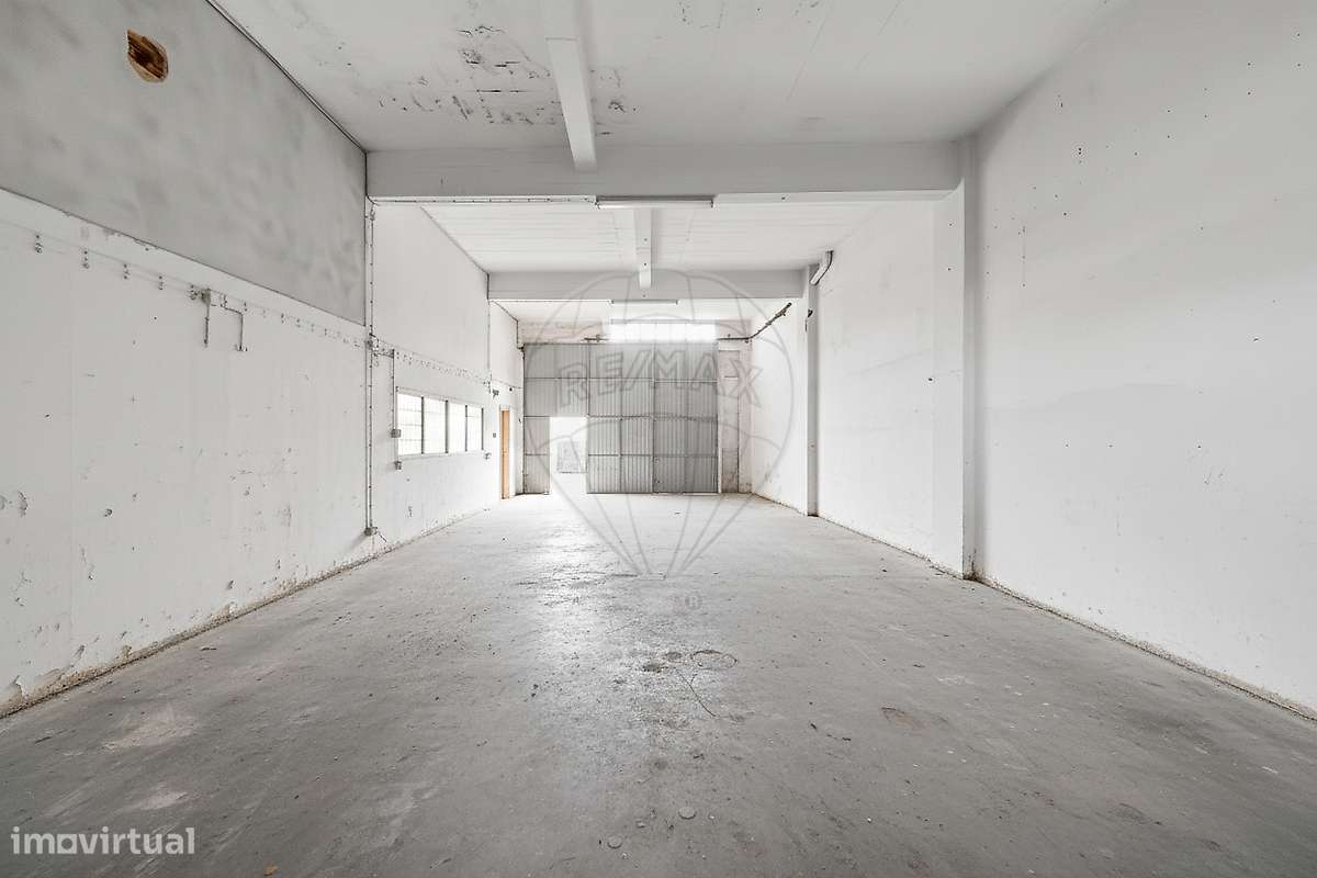 Prédio  para venda - Grande imagem: 2/13