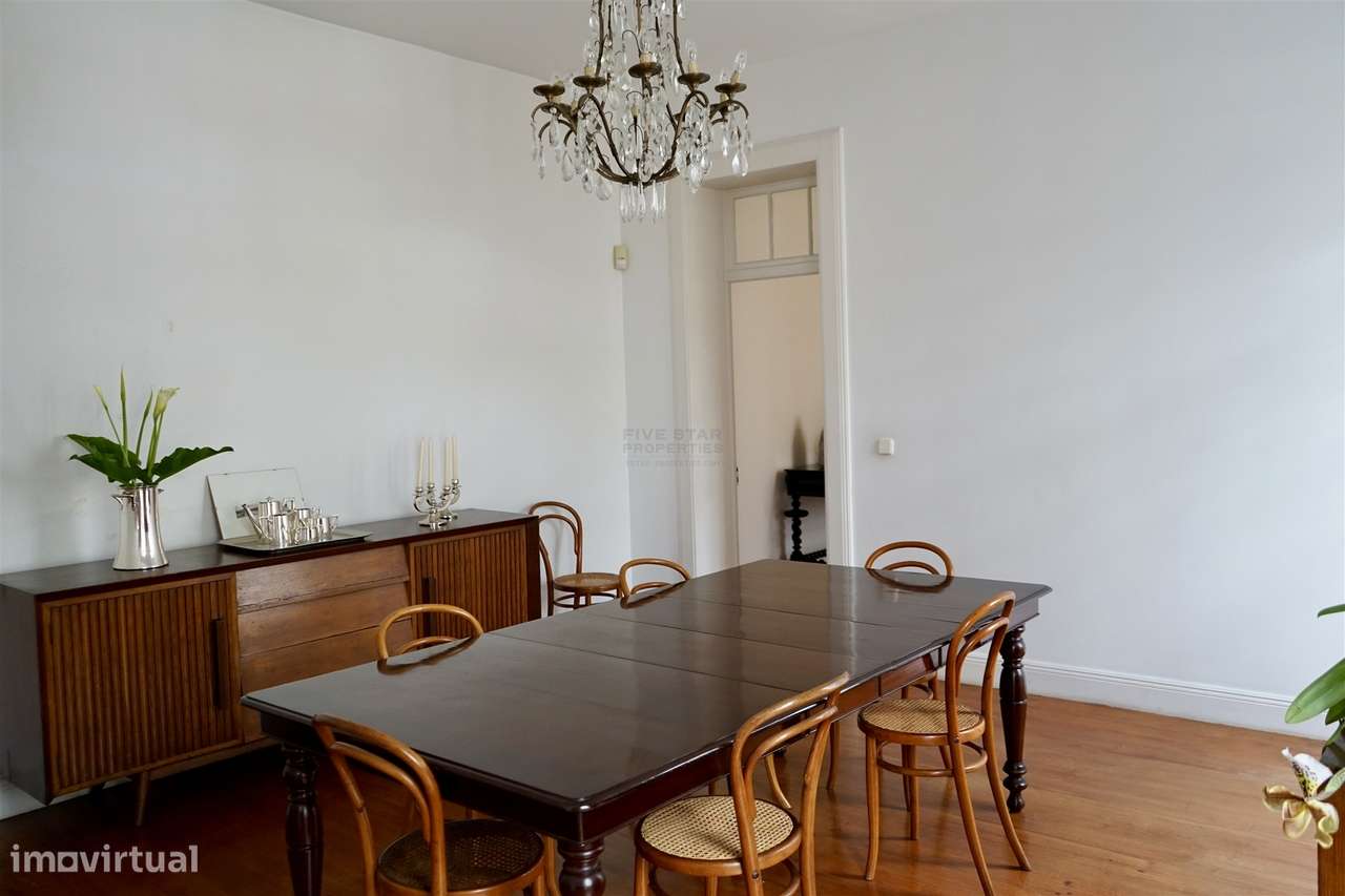 Fantástica moradia num lote de 1360m2-4