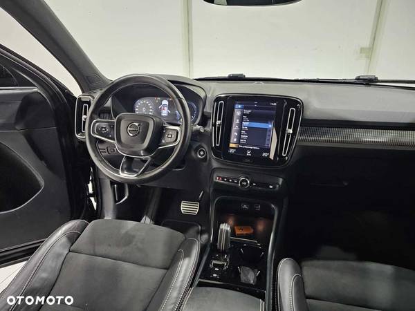 Volvo XC 40 - 16