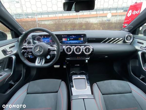 Mercedes-Benz Klasa A 45 S AMG 4-Matic 8G-DCT - 9