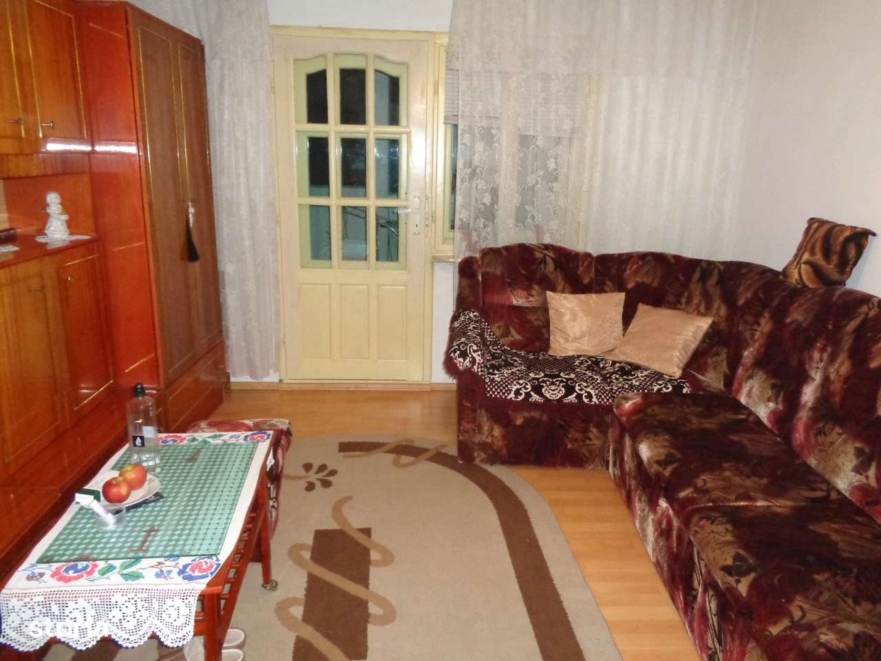 Apartament 2 camere confort 1 CONFECTII etaj 3 ,baie cu geam-2