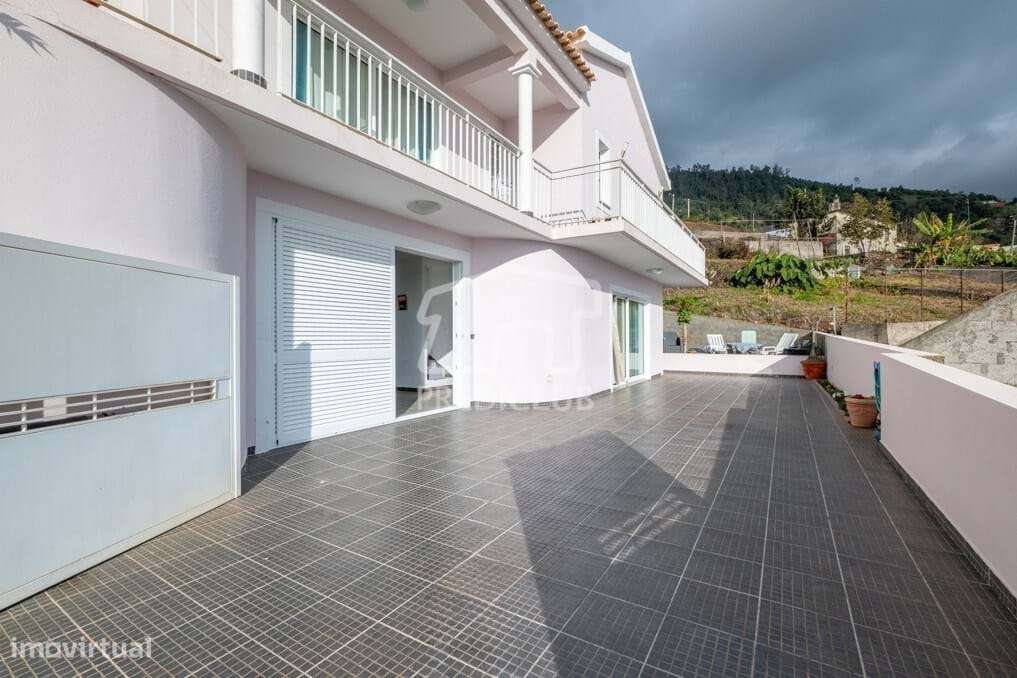 Moradia T5 - Arco da Calheta - Grande imagem: 3/31