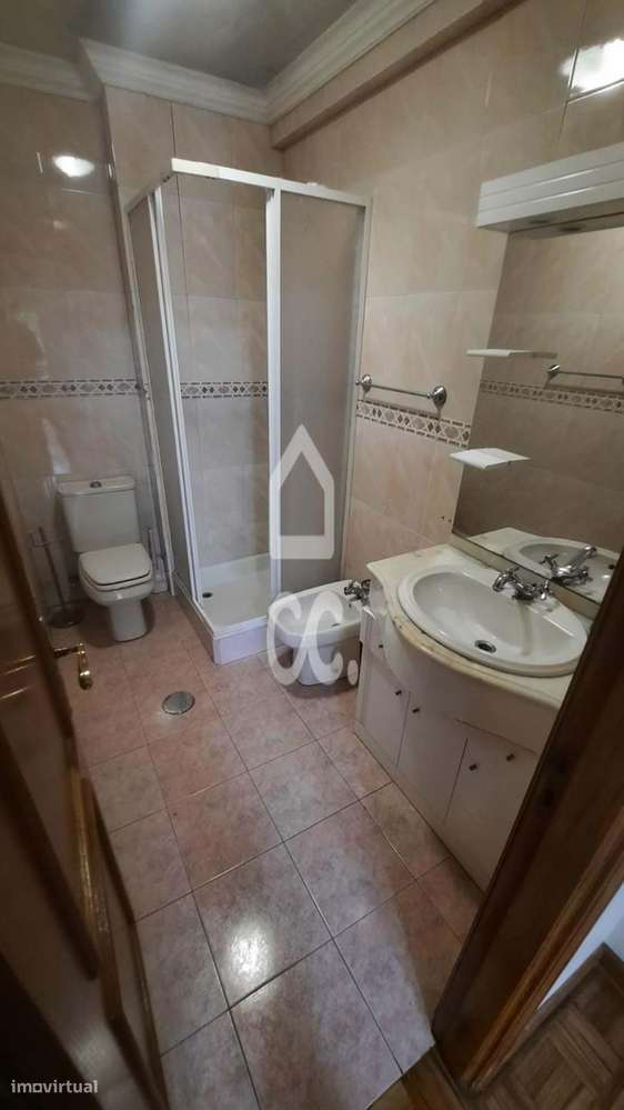 Apartamento T3+1 situado na zona da Levada, em Rio Tinto, Gondomar-20