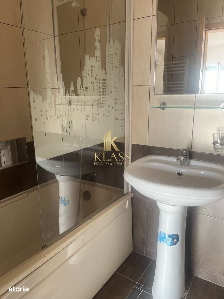 Apartament 2 camere 50 mp, terasa 30 mp, centrala, parc, metrou, zona-6