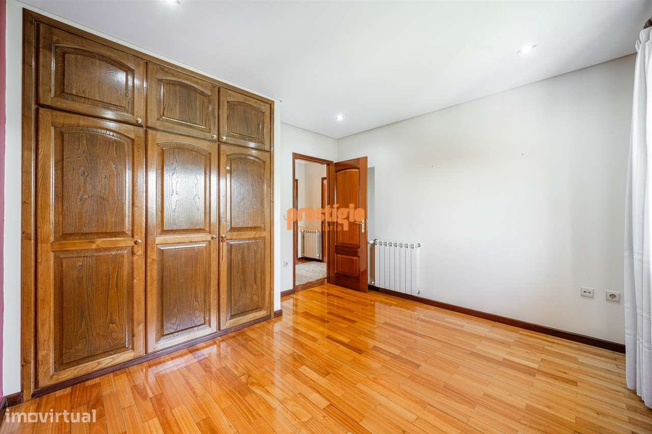 Moradia T4 Venda em Ponte,Vila Verde-26