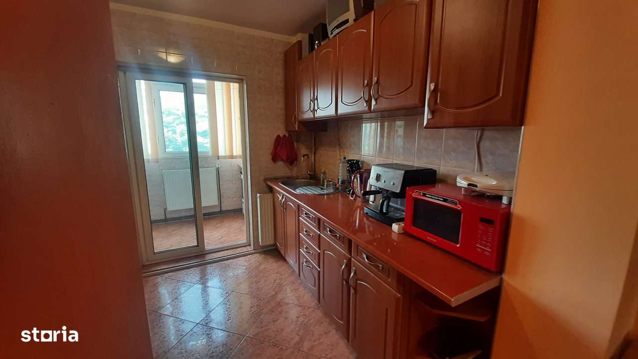 Apartament cu  cu 3 camere in Siderurgistilor, zona Liceului Auto - Imagine principală: 5/8