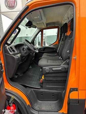 Iveco Daily - 12