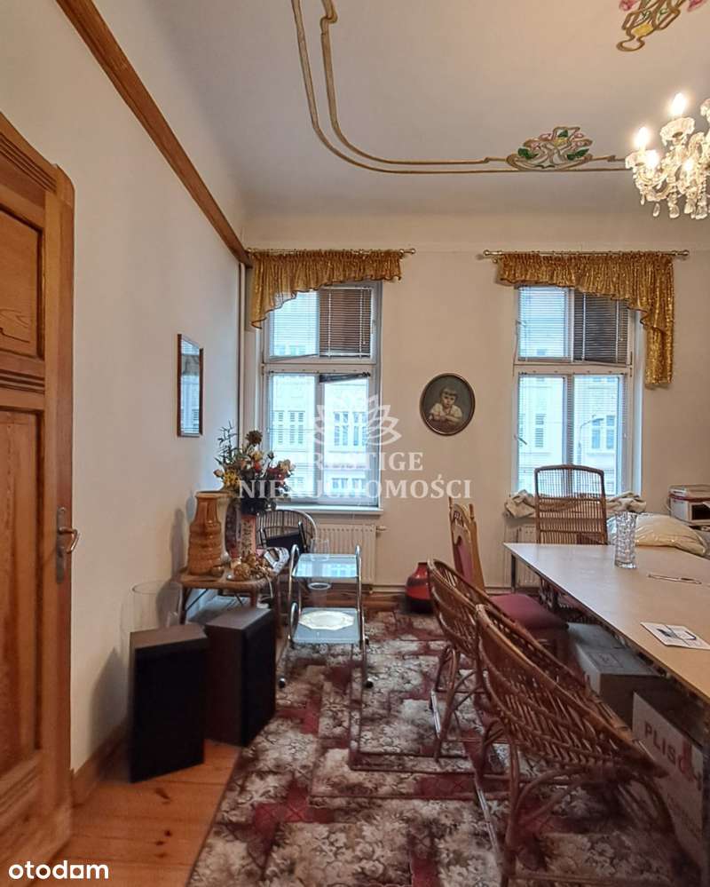 Stylowe mieszkanie w odnowionej kamienicy-5