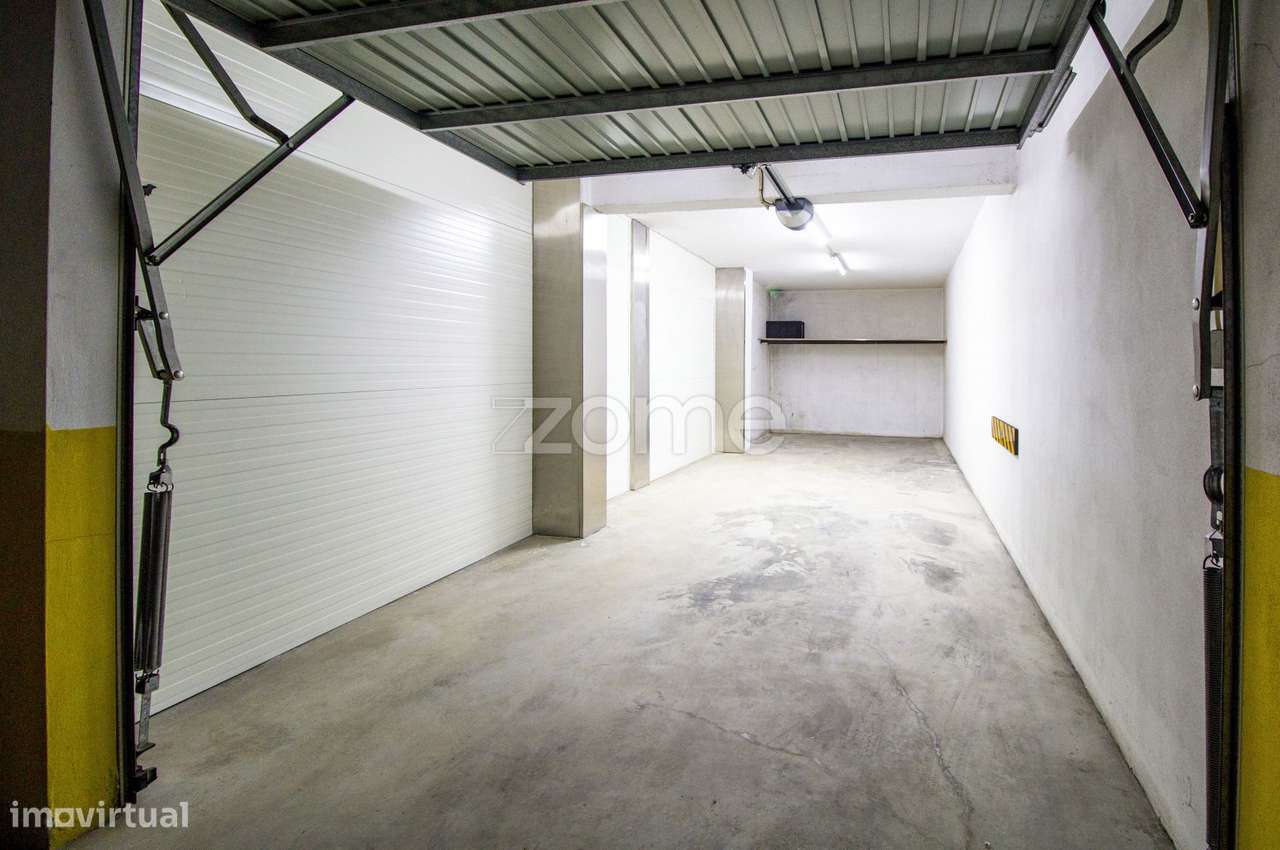 Garagem para arrendamento em S. Vítor, Braga - Grande imagem: 4/10