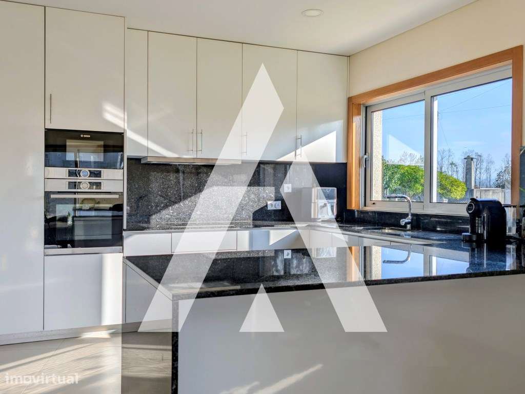 Moradia térrea em Macinhata do Vouga - Águeda - Grande imagem: 5/42