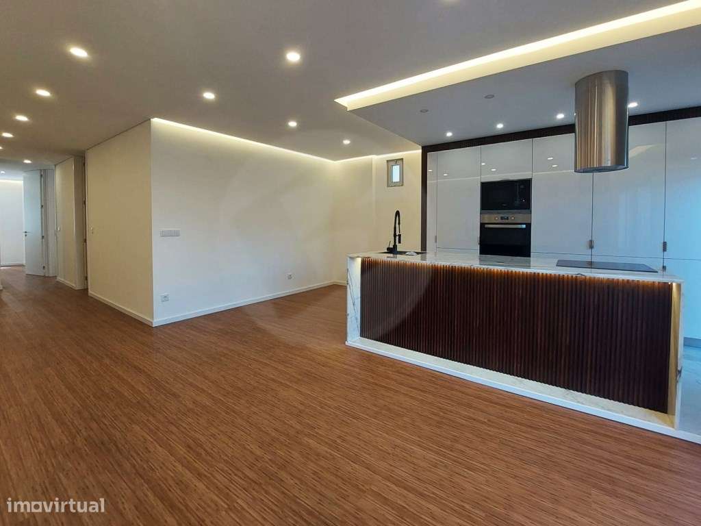 T2 + 1 c/ Terraço a 50m da Praia na Póvoa de Varzim - Grande imagem: 5/36