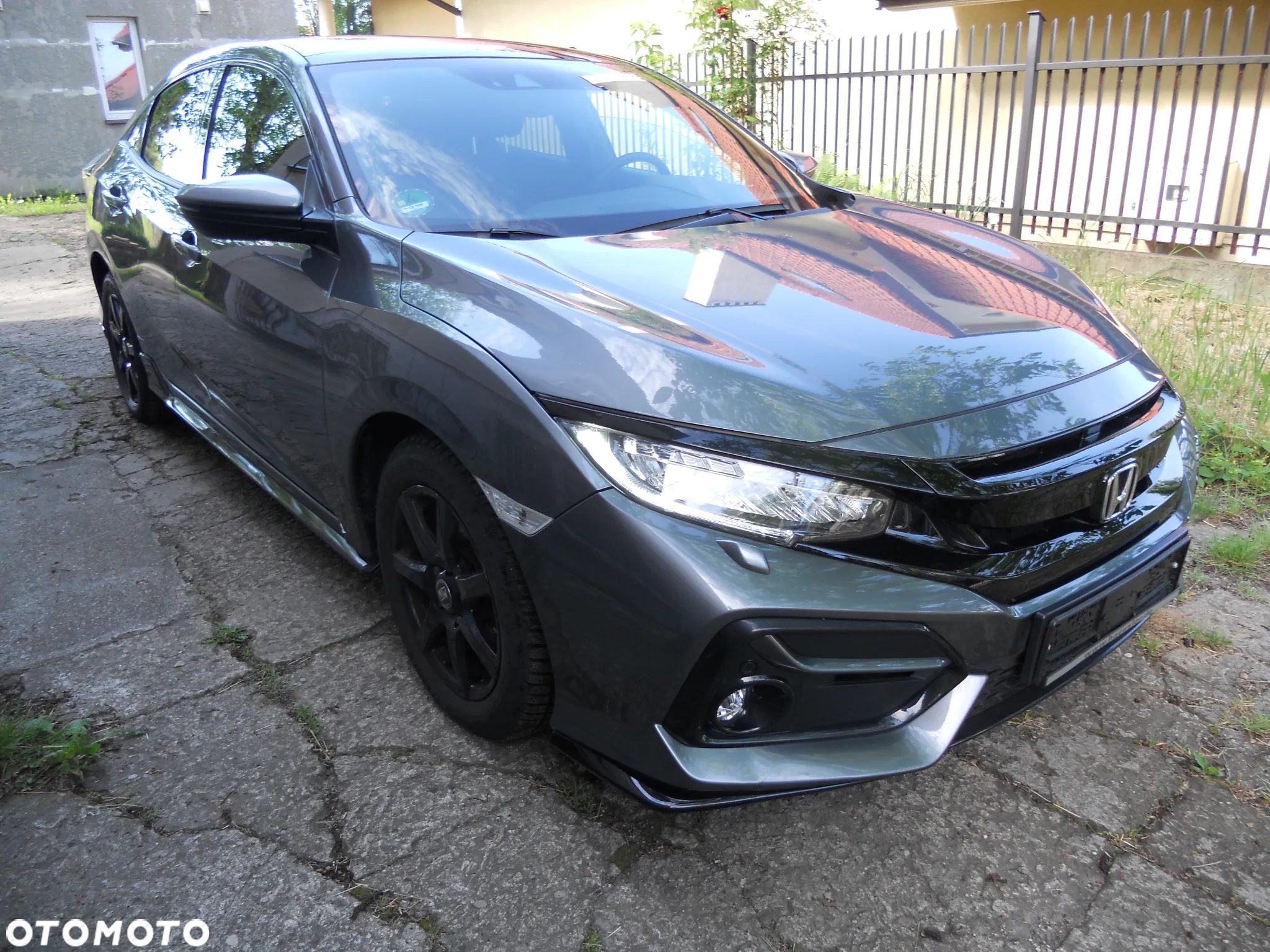 Honda Civic 1.5 i-VTEC Turbo CVT Sport Plus - 4