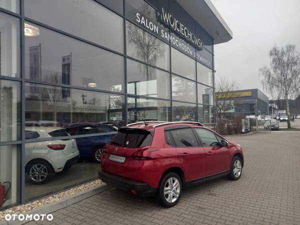 Peugeot 2008 1.2 Pure Tech Style S&S - 3