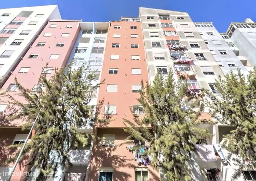 Apartamento t3 à venda em Mem Martins-10