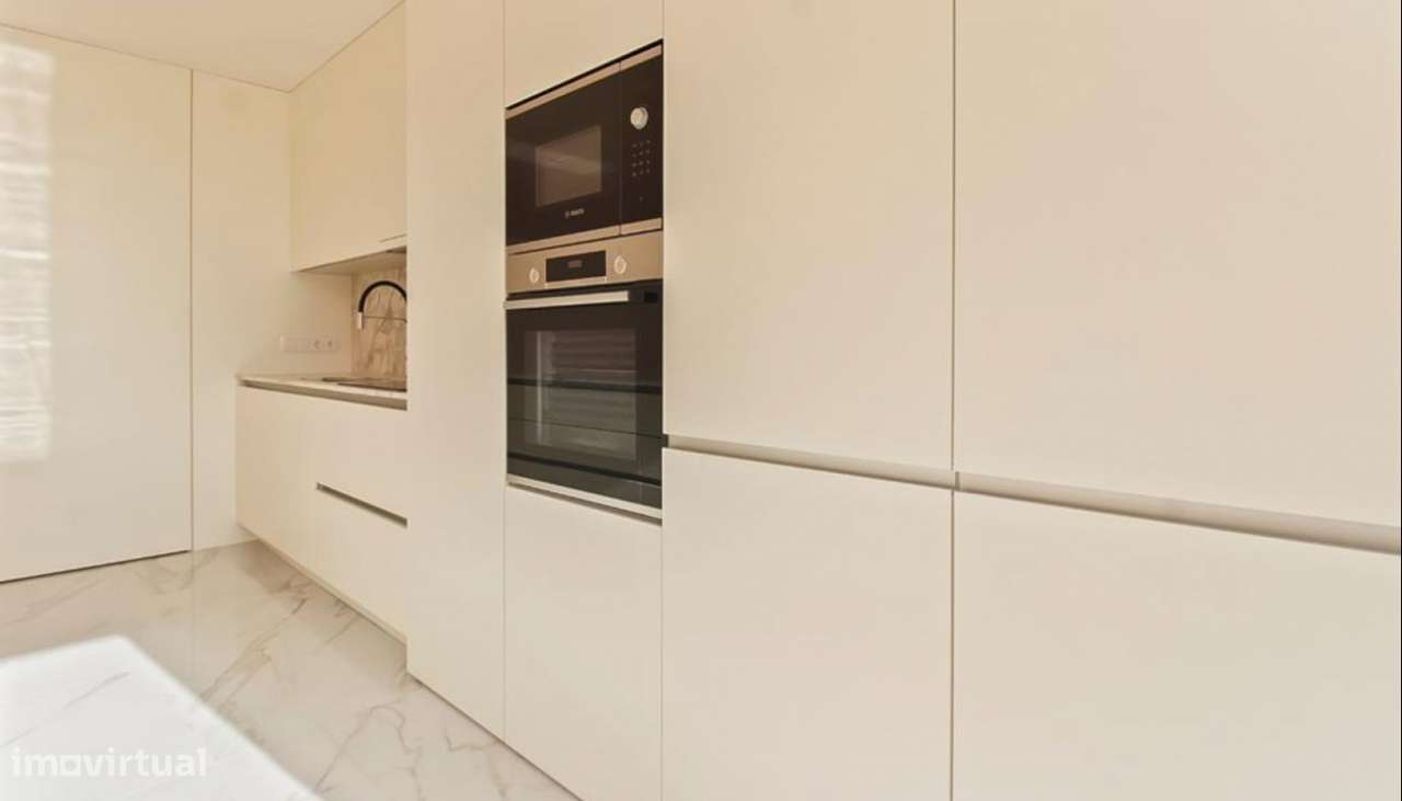 Apartamento T3 com jardim próximo da praia em Leça da Palmeira-4
