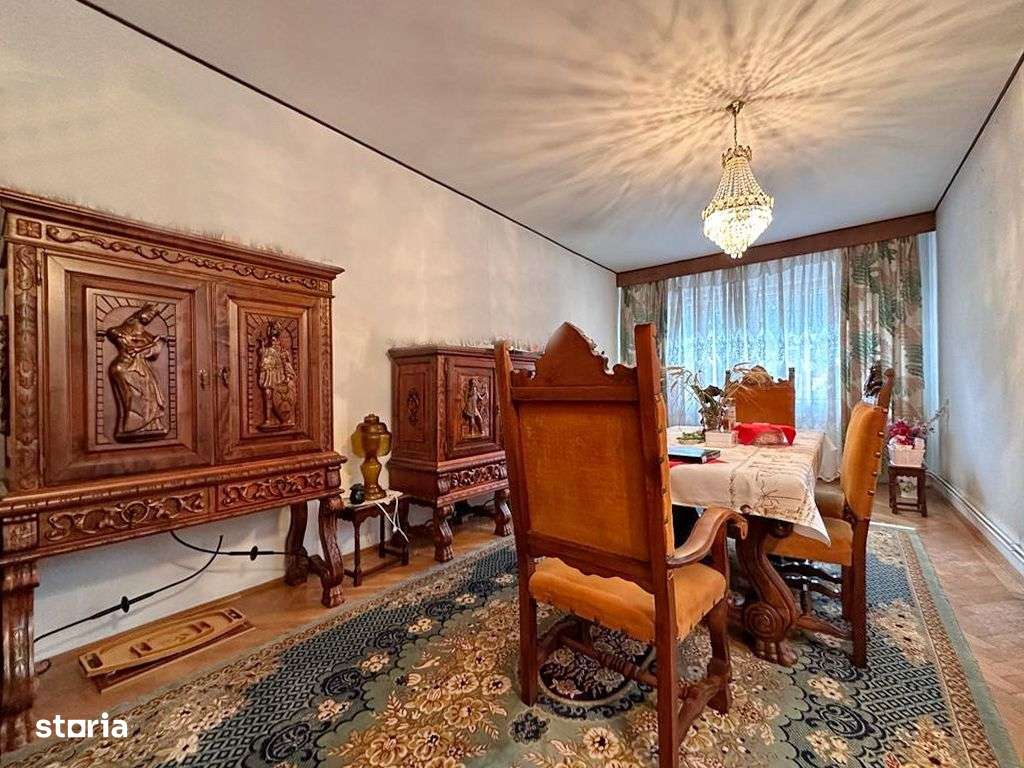 Apartament Ultracentral, cu priveliste - Suprafata totala 150 mp utili - Imagine principală: 2/12