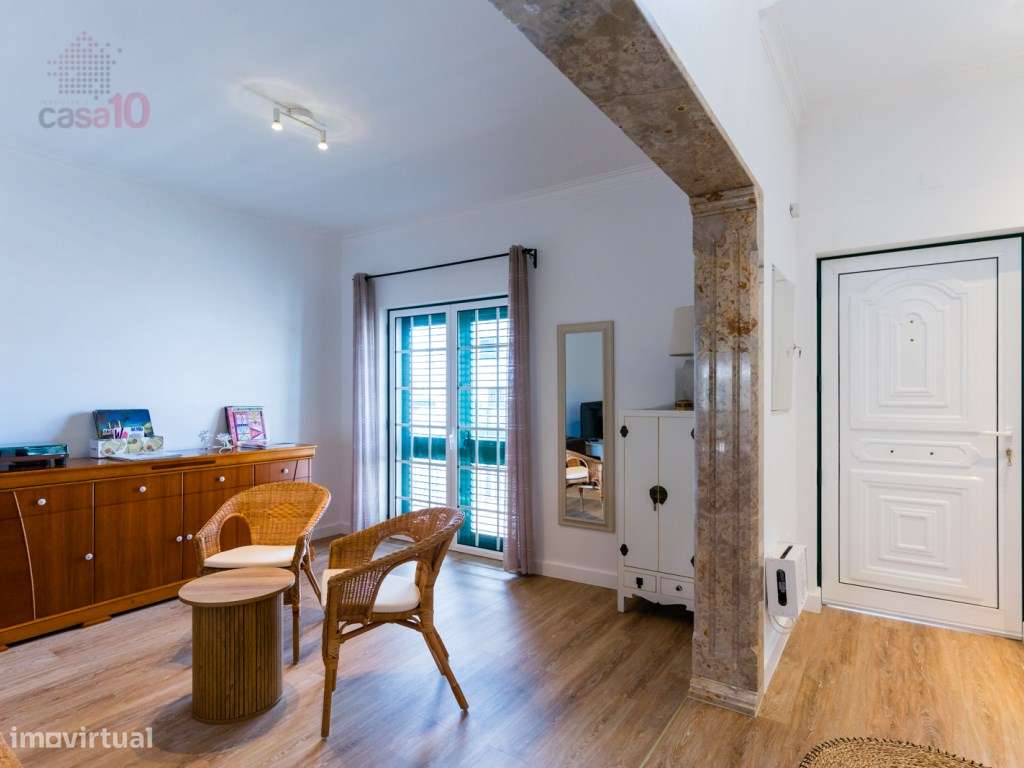 Moradia V5+1 renovada em zona de excelência em Alcochete-17