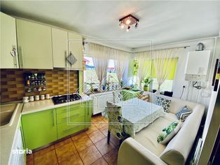 Apartament cu 3 camere - 2 balcoane - decomandat - Selimbar
