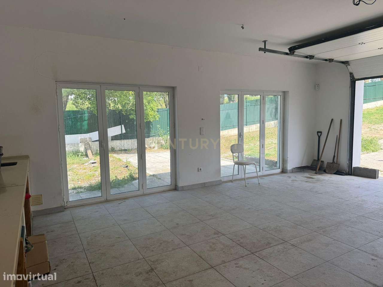 Moradia em Meia Via, Torres Novas-25