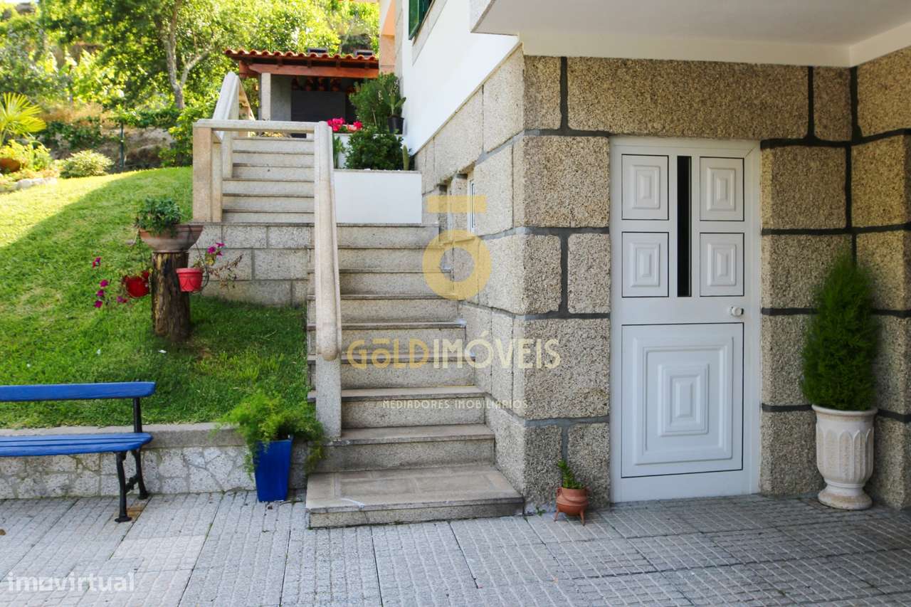 Moradia Isolada T3 em Pidre, Mancelos - Amarante-23