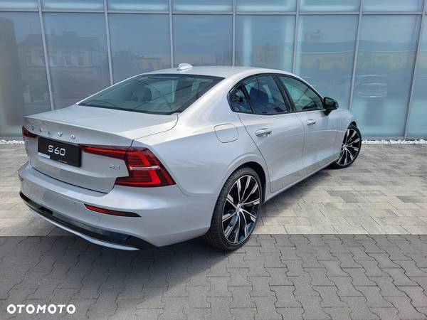 Volvo S60 B4 B Plus Dark - 6