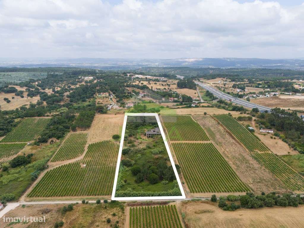 Terreno com 15.840m2 em Aveiras de Cima-3