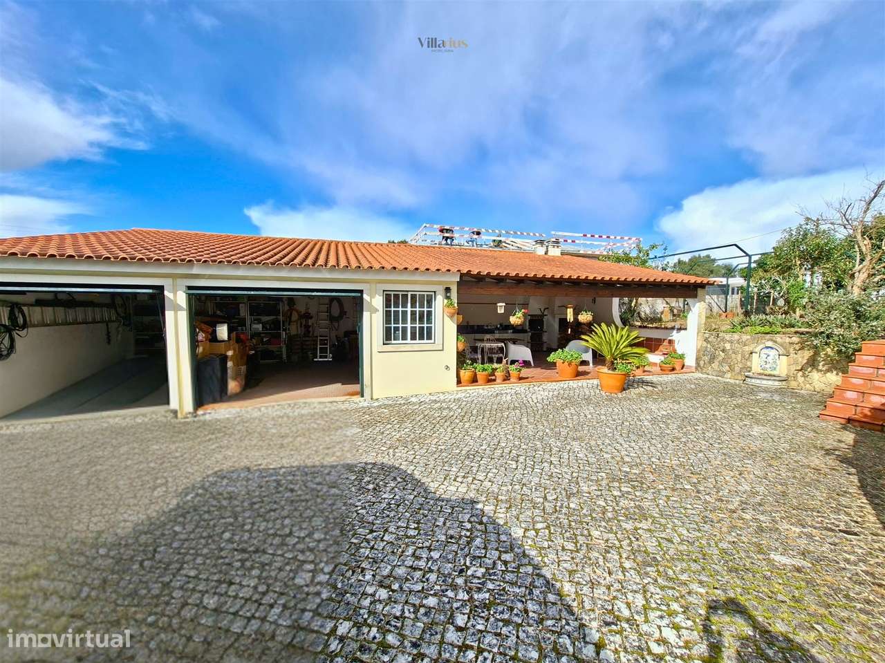 Moradia T5 em Tomar com Garagem Dupla e Jardim | Villarius-8