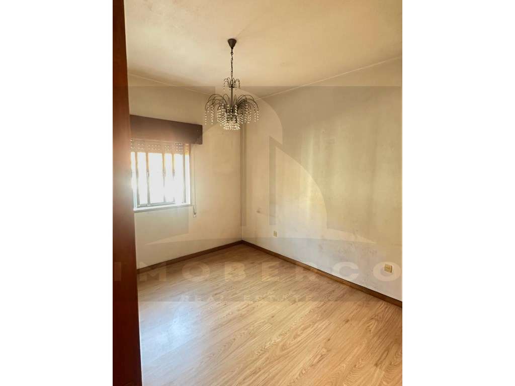 Moradia em banda T3 - Grande imagem: 5/22