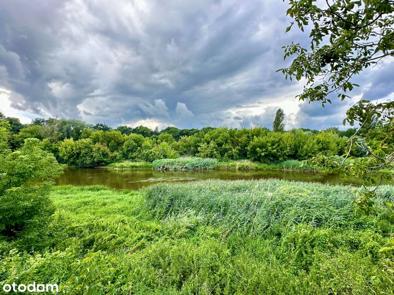 Dom z dużym ogrodem nad rzeką. - Pełny obrazek: 1/18