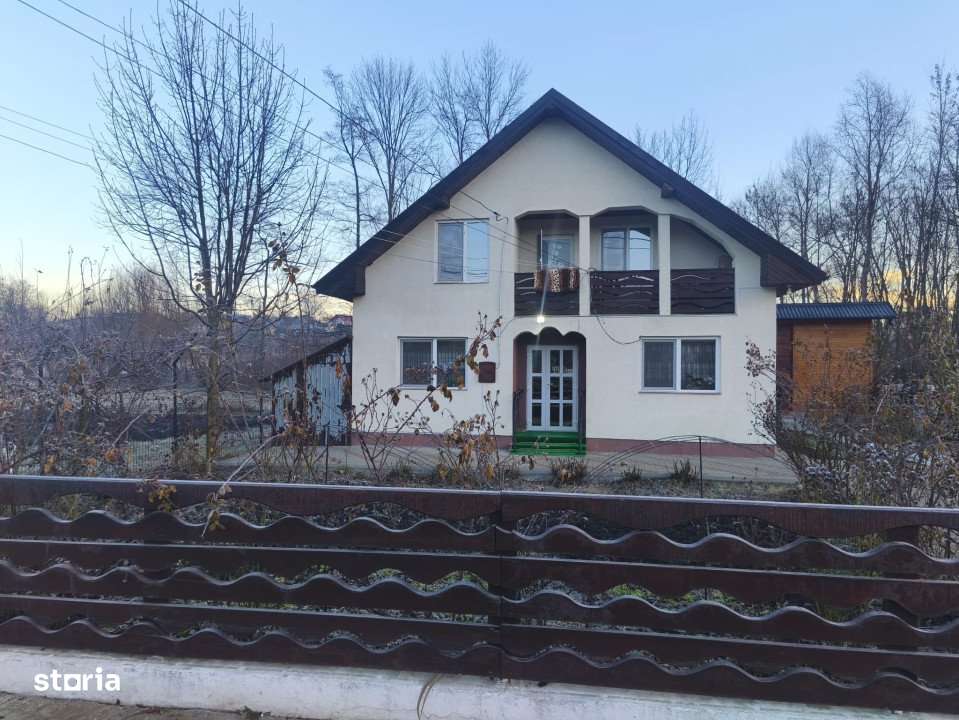 Casa 5 camere, 210mp, zona Gramesti, Siret - Imagine principală: 4/19