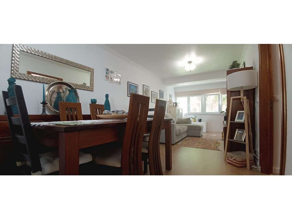 Apartamento T2 Costa Caparica - Totalmente Renovado-7
