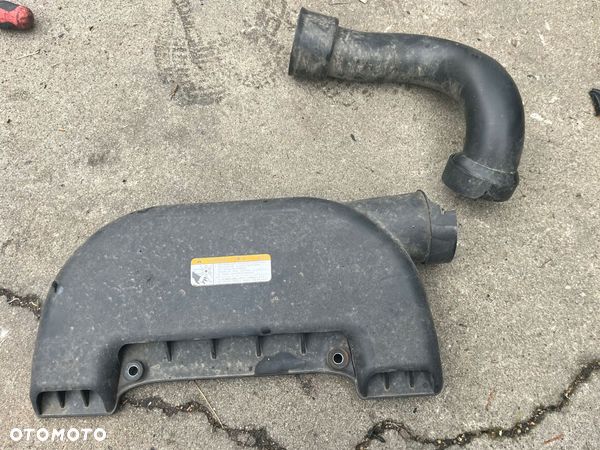 Wlot Powietrza Hyundai I30 I 1.4 07-12 28212-2L000 - 1