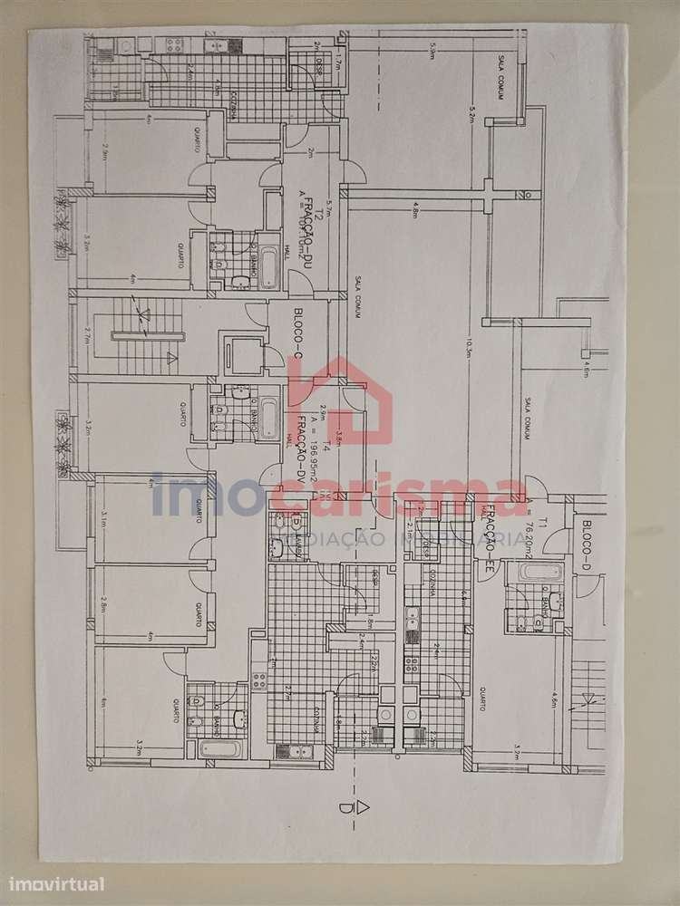 Apartamento T4 transformado em T3 no centro de Vila das Aves, Santo Ti-38